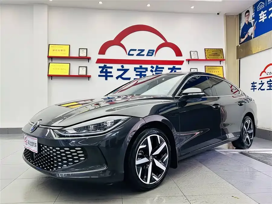 Volkswagen Lamando 2024 Lingdu Lingdu L 280TSI DSG Cool Edition 2024 — фото 1, купить с доставкой в Москву