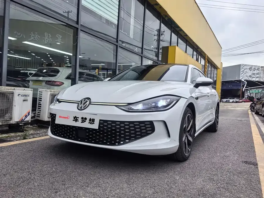Volkswagen Lamando 2024 Lingdu Lingdu L 280TSI DSG Cool Edition 2024 — фото 1, купить с доставкой в Москву