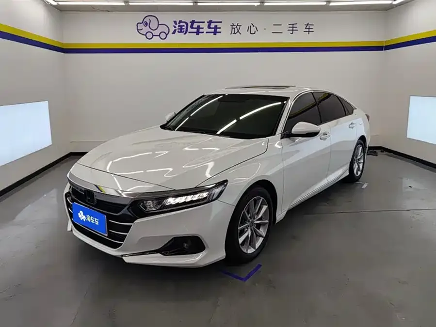 Honda Accord Accord 2022 260TURBO Deluxe Edition 2023 — фото 1, купить с доставкой в Москву