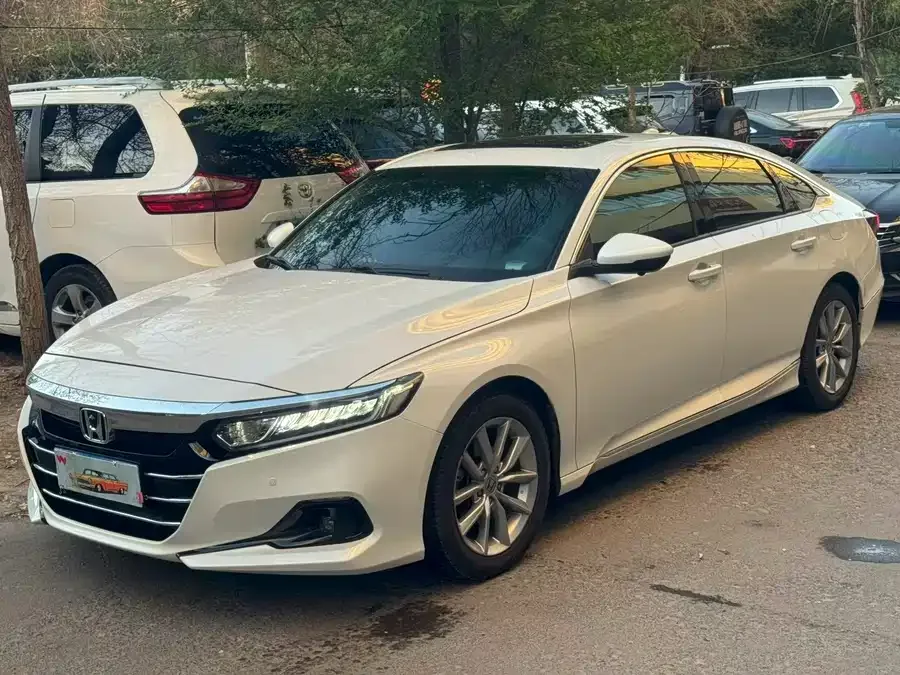 Honda Accord Accord 2022 260TURBO Comfort Edition 2022 — фото 1, купить с доставкой в Москву