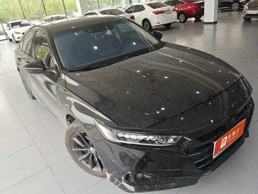 Honda Accord Accord 2022 260TURBO Deluxe Edition 2023 — миниатюра 2