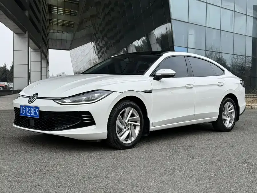 Volkswagen Lamando 2022 Lingdu Lingdu L 280TSI DSG Hot Edition 2023 — фото 1, купить с доставкой в Москву