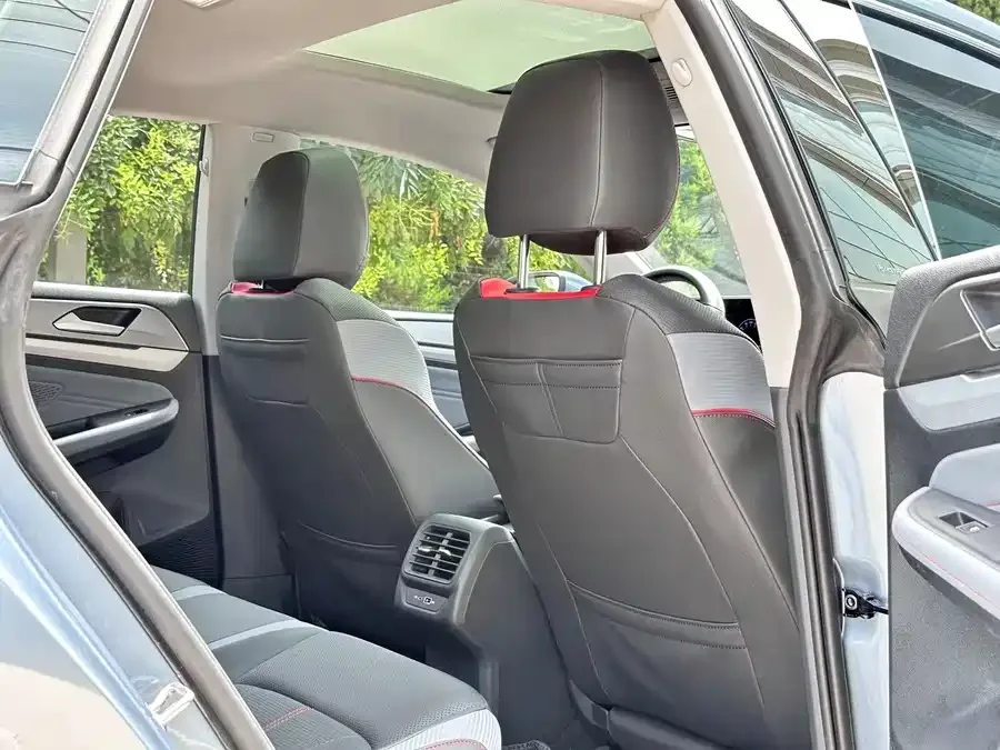 Volkswagen Lamando 2022 Lingdu Lingdu L 280TSI DSG Cool Edition 2022 — миниатюра 5