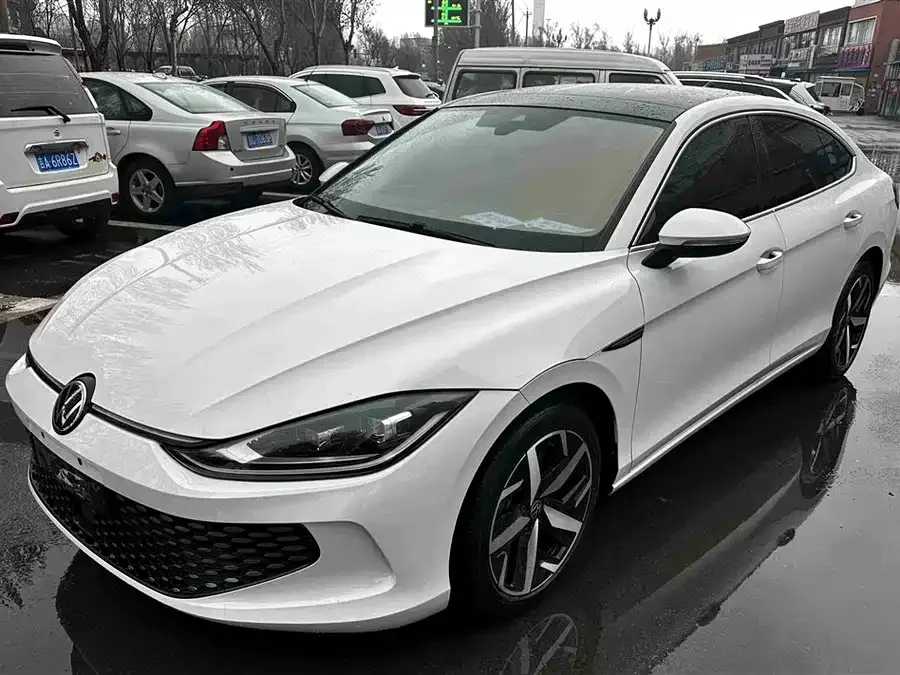 Volkswagen Lamando 2022 Lingdu Lingdu L 280TSI DSG Cool Edition 2022 — фото 1, купить с доставкой в Москву