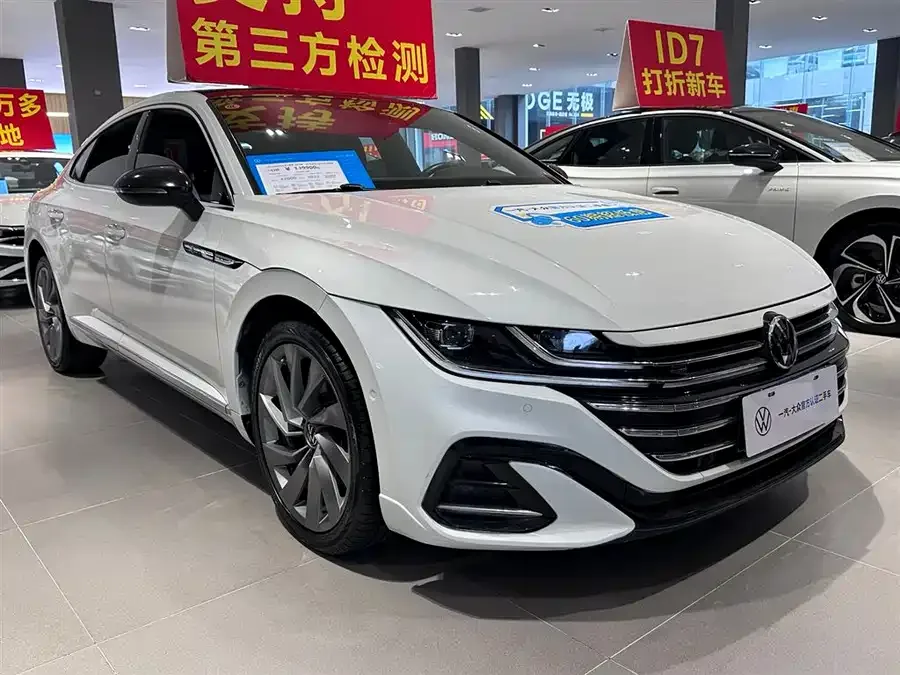 Volkswagen FAW- CC FAW-Volkswagen CC 2023 380TSI Eye-catching Edition 2023 — миниатюра 3