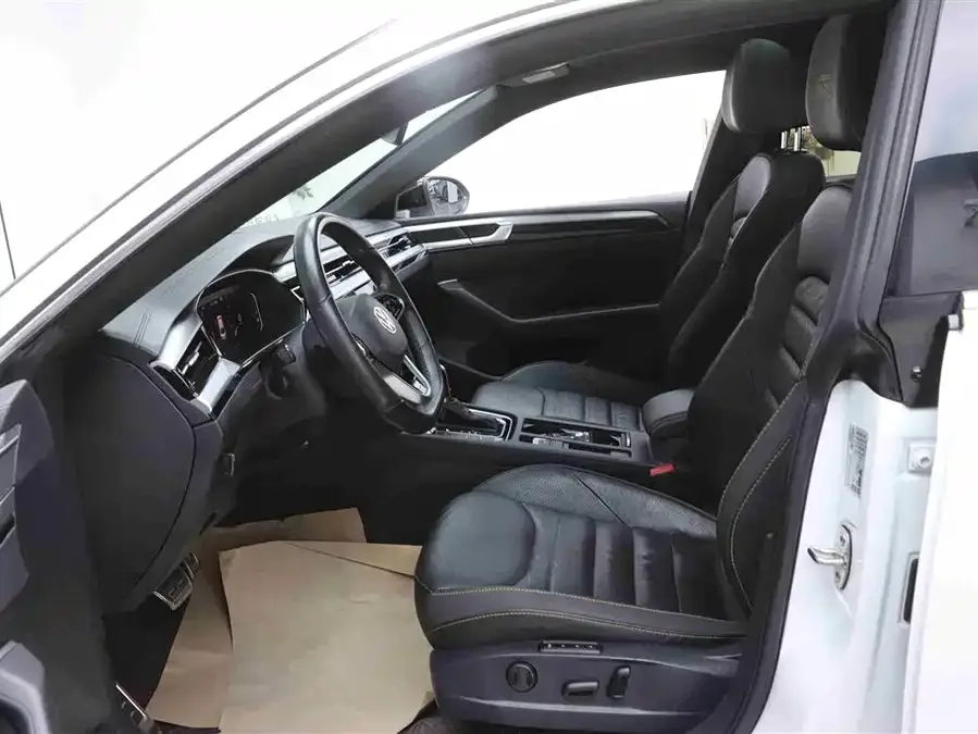 Volkswagen FAW- CC FAW-Volkswagen CC 2021 380TSI Eye-catching Edition 2023 — миниатюра 5