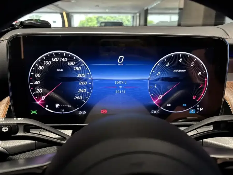 Mercedes-Benz GLC-Class Mercedes-Benz GLC 2024 GLC 300 L 4MATIC dynamic 5-seater 2024 — миниатюра 5