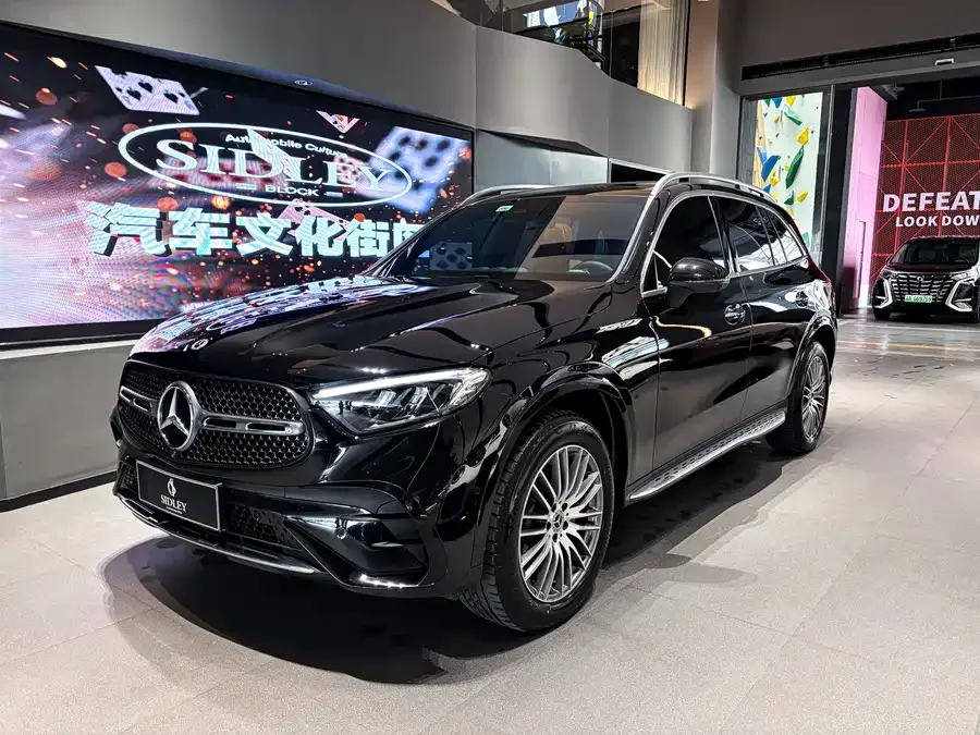 Mercedes-Benz GLC-Class 2025