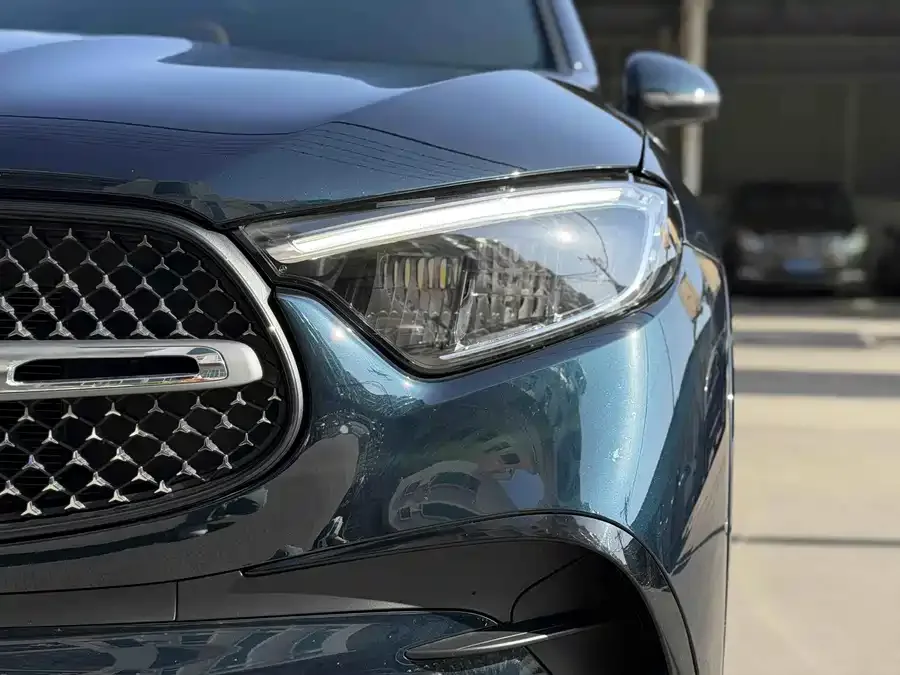 Mercedes-Benz GLC-Class Mercedes-Benz GLC 2025 GLC 300 L 4MATIC Dynamic 5-seater 2025 — миниатюра 2