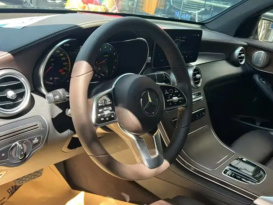 Mercedes-Benz GLC-Class Mercedes-Benz GLC 2022 GLC 300 L 4MATIC Dynamic 2022 — миниатюра 5