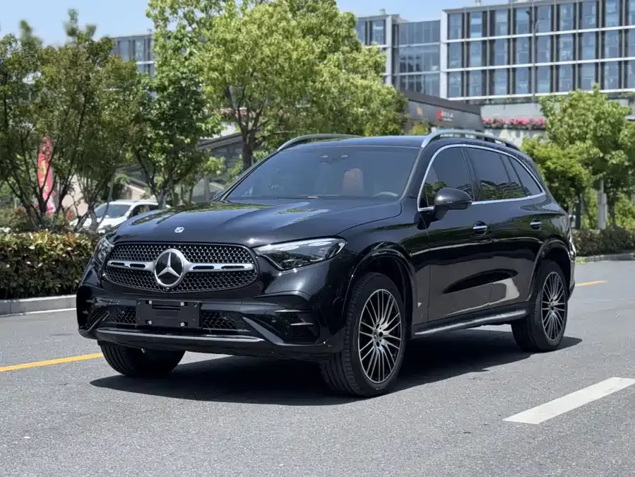 Mercedes-Benz GLC-Class 2026