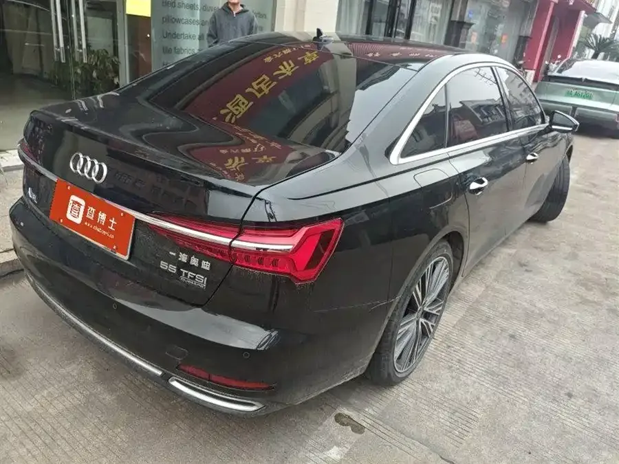 Audi A6L 2022 55 TFSI quattro Flagship Elegant Edition 2023 — миниатюра 4