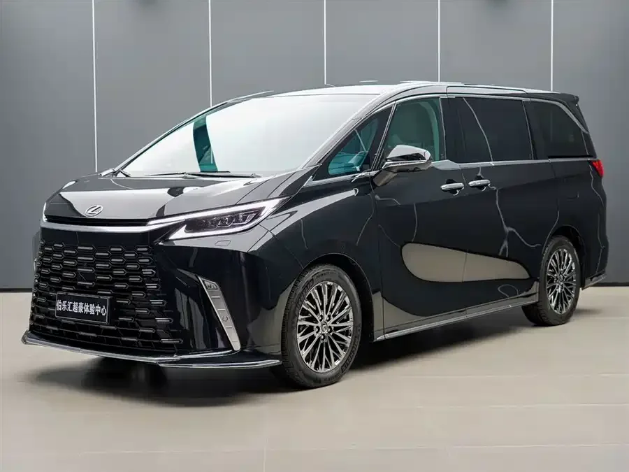 Lexus LM 2024