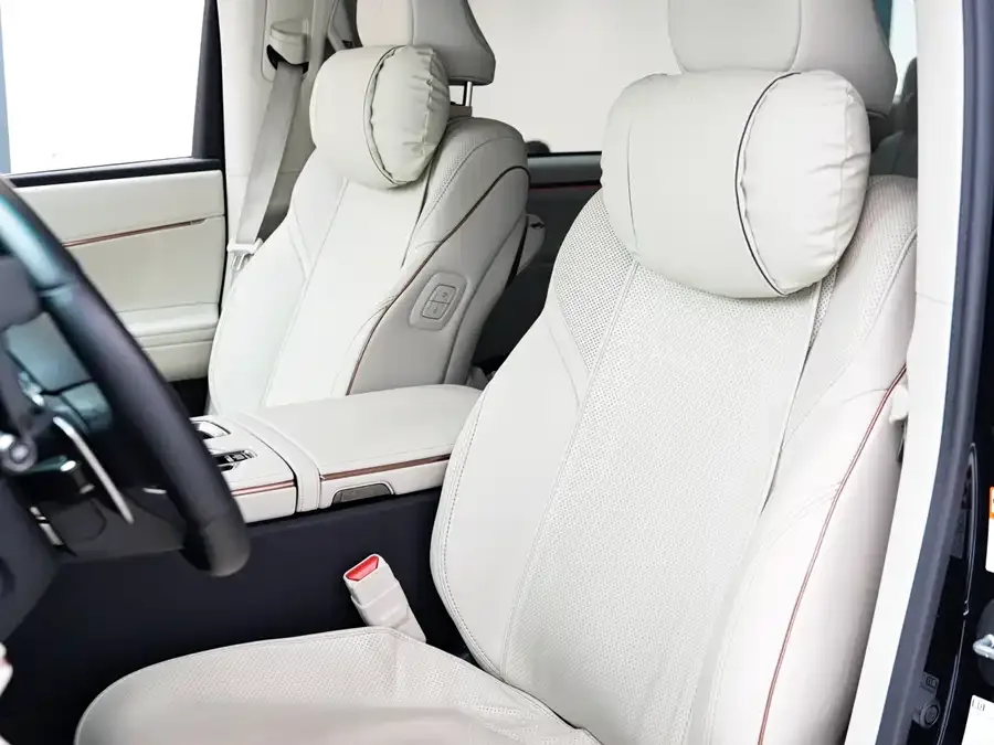 Lexus LM 2023 500h Six-seat Premium Edition 2024 — миниатюра 3