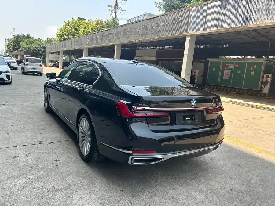 BMW 7 Series BMW 7 Series 2021 730Li Luxury Package 2022 — миниатюра 2