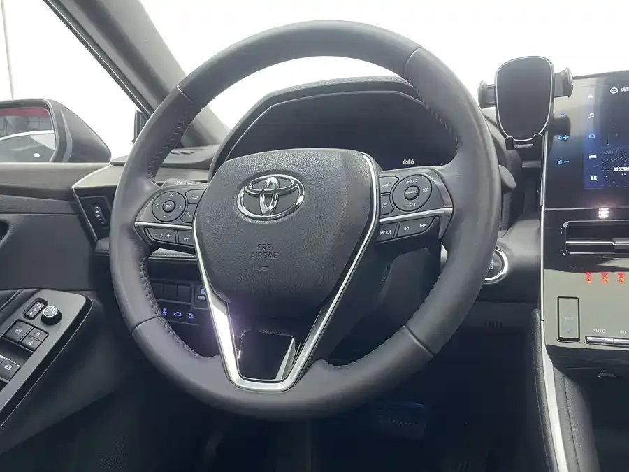 Toyota Avalon Avalon 2023 2.0L Premium Edition 2023 — миниатюра 4
