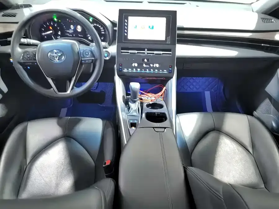 Toyota Avalon Asia Dragon 2022 2.0L Enterprising Edition 2023 — миниатюра 5