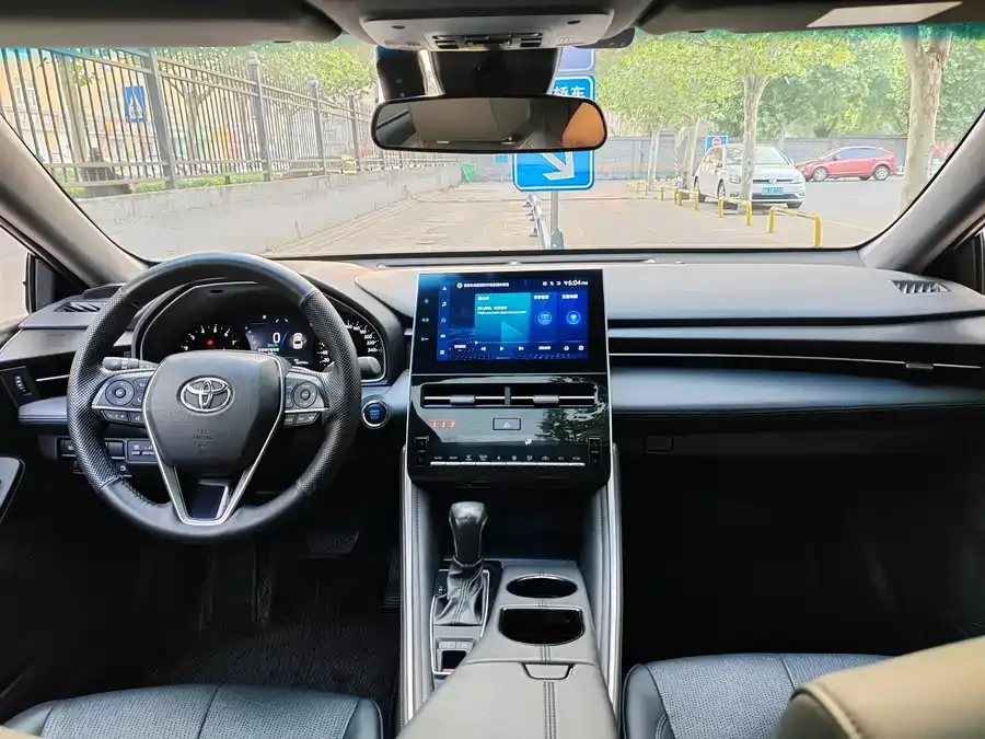 Toyota Avalon Asia Dragon 2022 2.0L Deluxe Edition 2022 — миниатюра 5