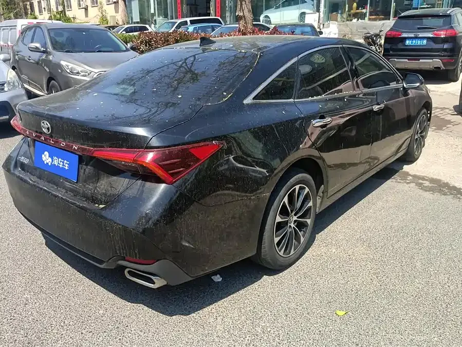 Toyota Avalon Asia Dragon 2022 2.0L Deluxe Edition 2023 — миниатюра 3