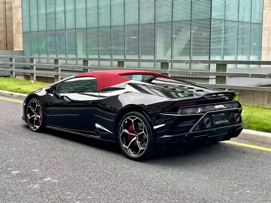 Lamborghini Huracn 2020 Huracn EVO RWD Spyder 2022 — миниатюра 2