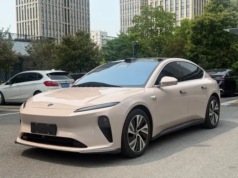 NIO ET5 2023