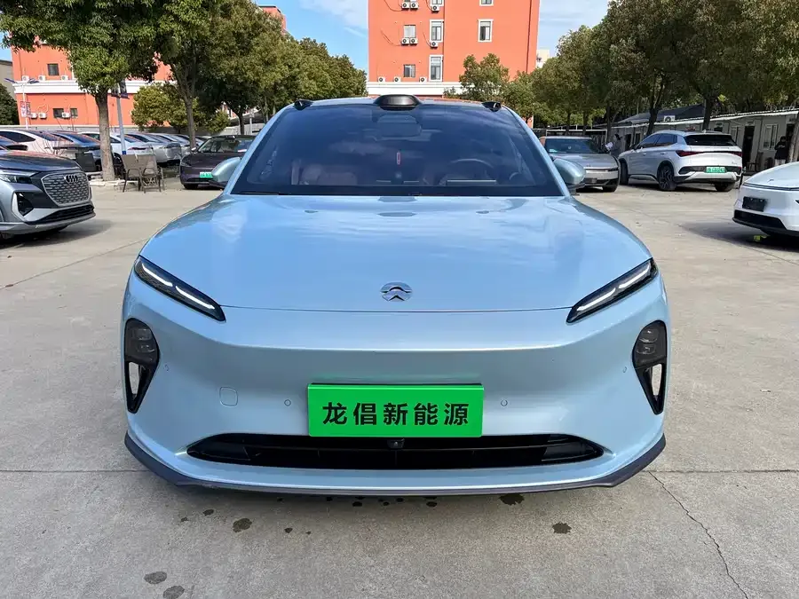 NIO ET5 2023