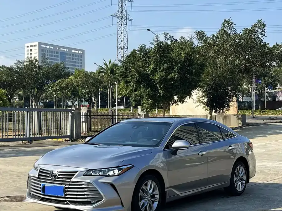 Toyota Avalon Asia Dragon 2019 2.0L Deluxe Edition National VI 2023 — миниатюра 3