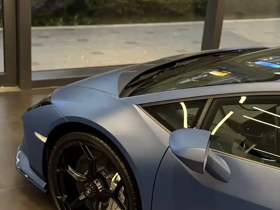 Lamborghini Huracn Huracn 2023 Huracn Tecnica 2025 — миниатюра 4