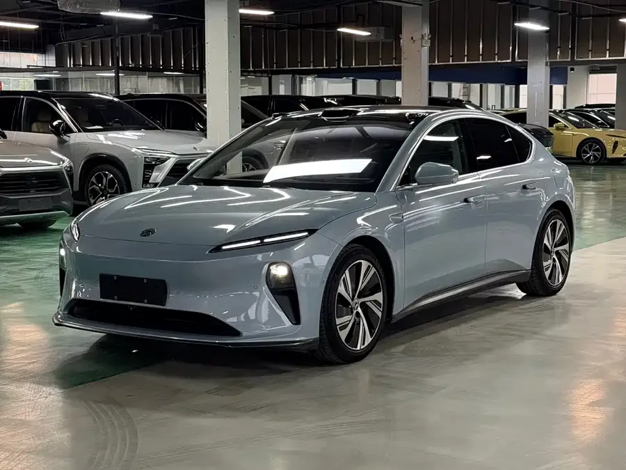 NIO ET5 2023