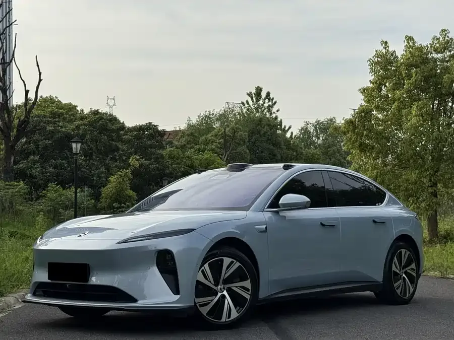NIO ET5 2023
