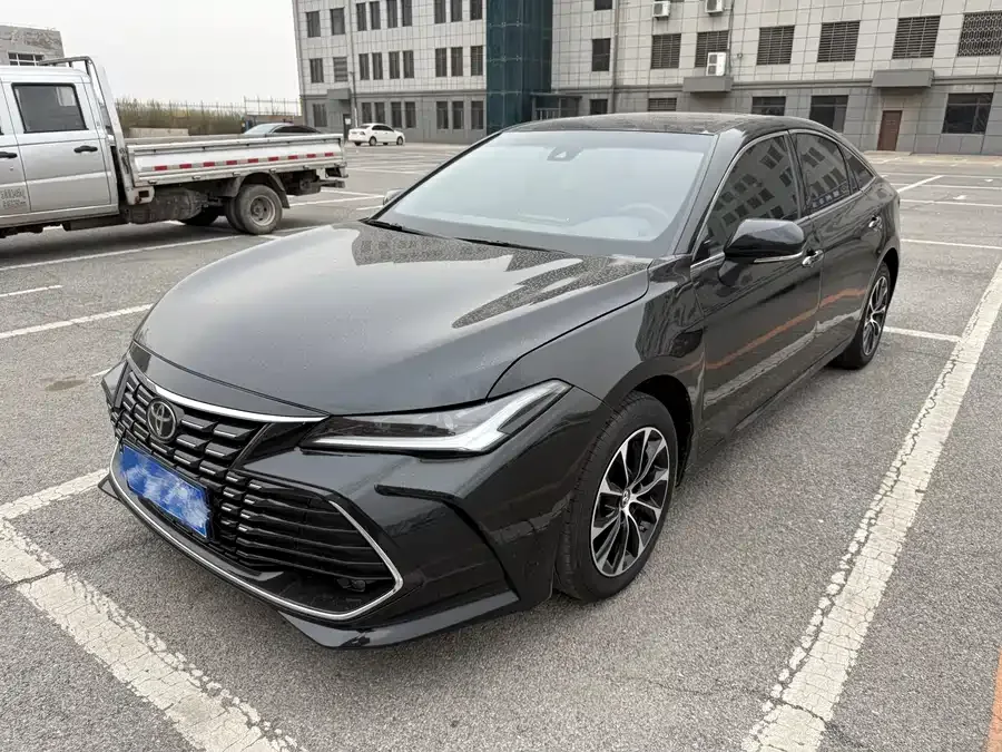 Toyota Avalon Asia Dragon 2022 2.0L Deluxe Edition 2022 — фото 1, купить с доставкой в Москву
