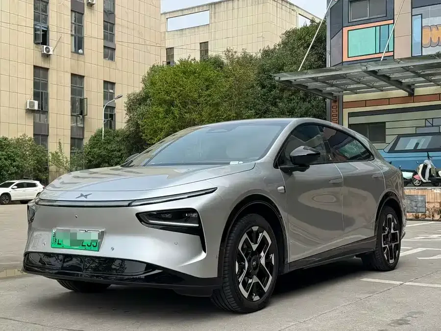 XPeng XPeng G7 2025