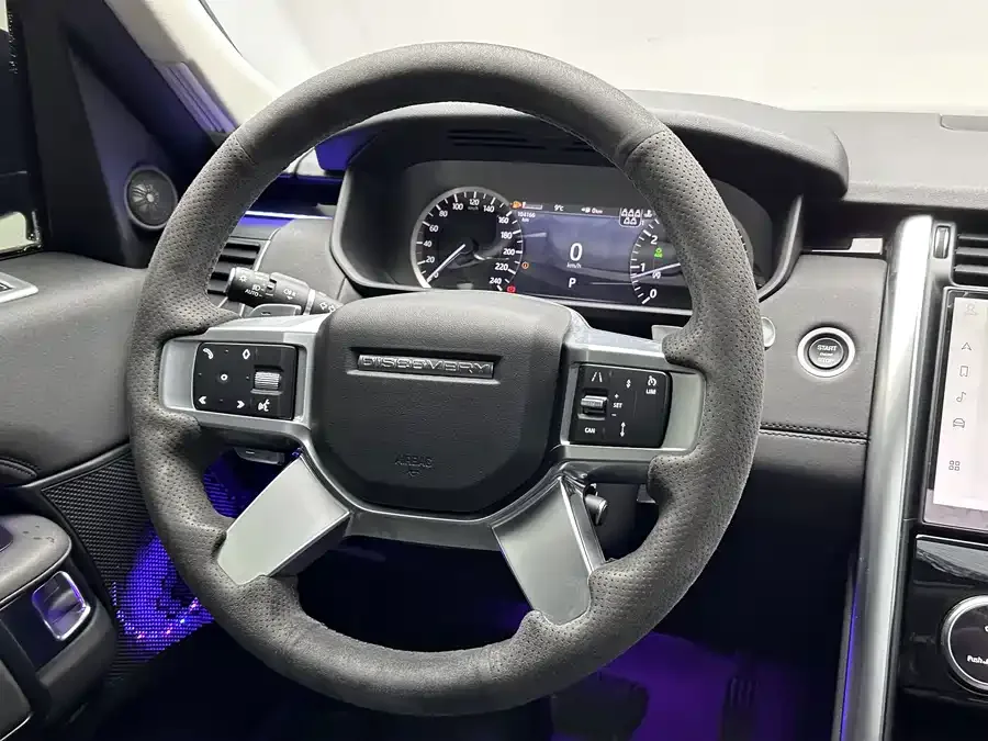 Land Rover finds Discover the 2023 300PS S 2022 — миниатюра 3