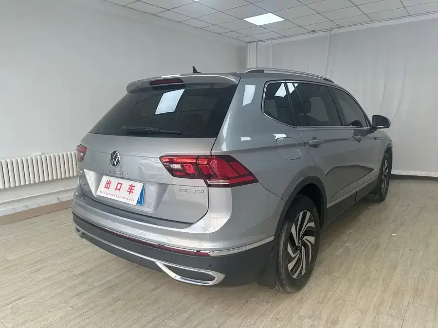 Volkswagen Tiguan L Tiguan L 2023 280TSI Automatic 2WD Trendy Limited Edition 2023 — миниатюра 3