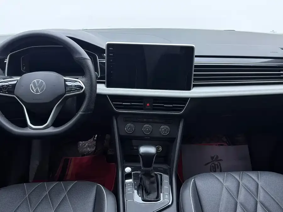 Volkswagen Tiguan L Tiguan L 2023 280TSI Automatic 2WD Trendy Limited Edition 2023 — миниатюра 4