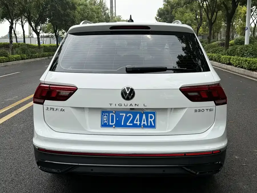 Volkswagen Tiguan L Tiguan L 2024 300TSI Automatic 2WD Smart Edition 2024 — миниатюра 2
