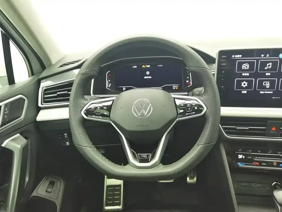 Volkswagen Tiguan L Tiguan L 2023 330TSI Automatic 2WD R-Line Enjoy Edition 2022 — миниатюра 5
