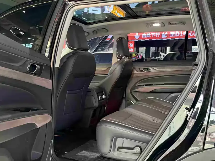 Ford Lingyu Lingyu 2023 EcoBoost 225 Premium 7-seater (2/2/3) 2023 — миниатюра 5
