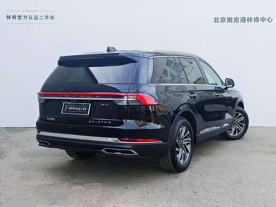 Lincoln Aviator Aviator 2024 3.0T V6 4WD Elegant Edition 6 Seaters 2025 — миниатюра 4