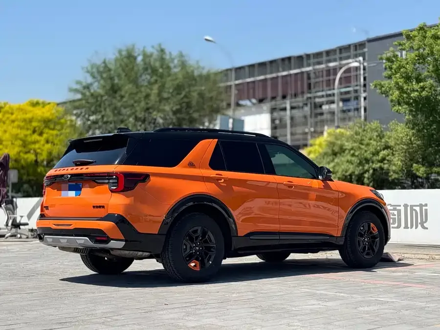 Ford Explorer Explorer 2024 2.3T EcoBoost Kunlun Peak Edition 7 Seaters 2024 — миниатюра 2