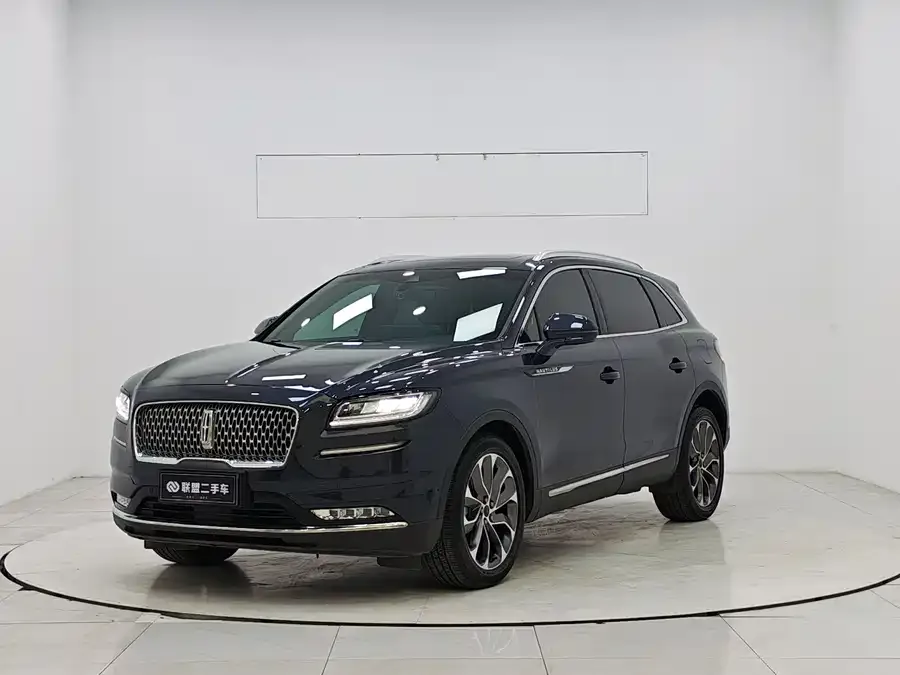 Lincoln Navigator 2022