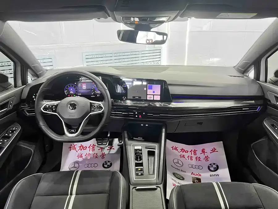 Volkswagen golf Golf 2021 280TSI DSG R-Line 2022 — миниатюра 5