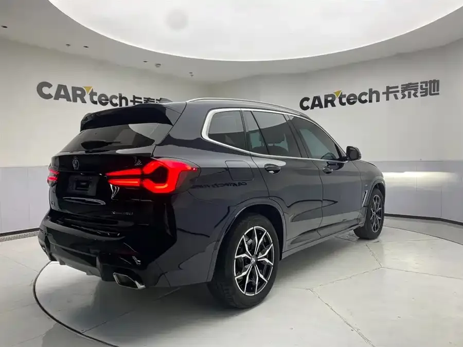 BMW X3 2022 facelift xDrive25i M Sport package 2023 — миниатюра 2