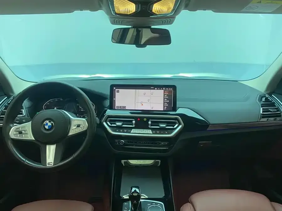 BMW X3 2022 facelift xDrive25i M Sport package 2023 — миниатюра 4