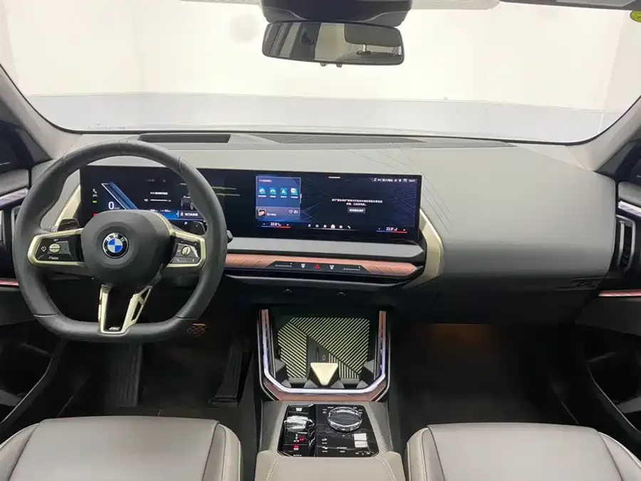 BMW X3 2025 xDrive30L Premium M Sport Night Edition 2025 — миниатюра 4