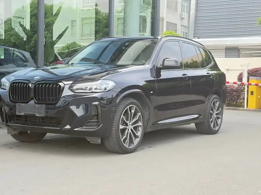 BMW X3 2022 xDrive30i Advanced M Night Package 2022 — фото 1, купить с доставкой в Москву