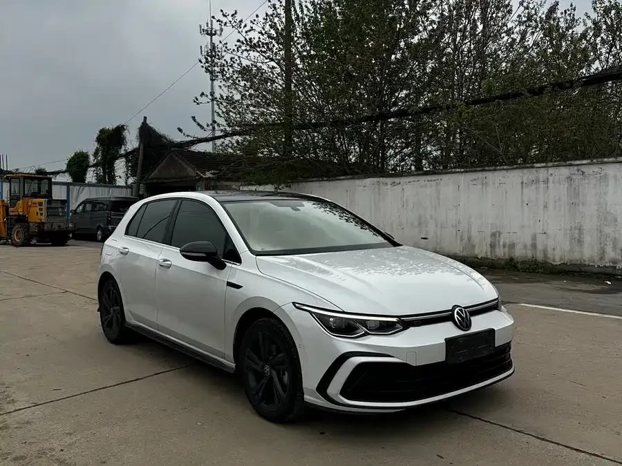 Volkswagen golf Golf 2021 280TSI DSG R-Line 2022 — миниатюра 3