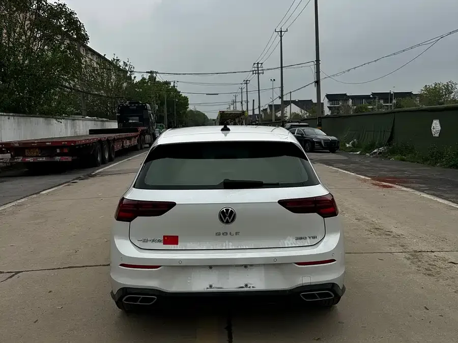 Volkswagen golf Golf 2021 280TSI DSG R-Line 2022 — миниатюра 4