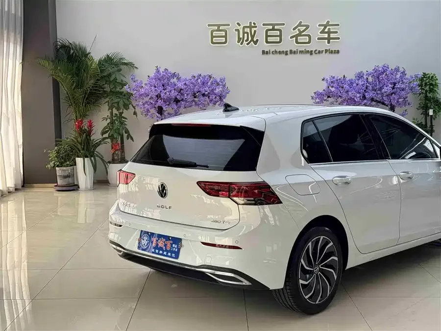 Volkswagen golf Golf 2023 280TSI DSG Pro 2023 — миниатюра 4