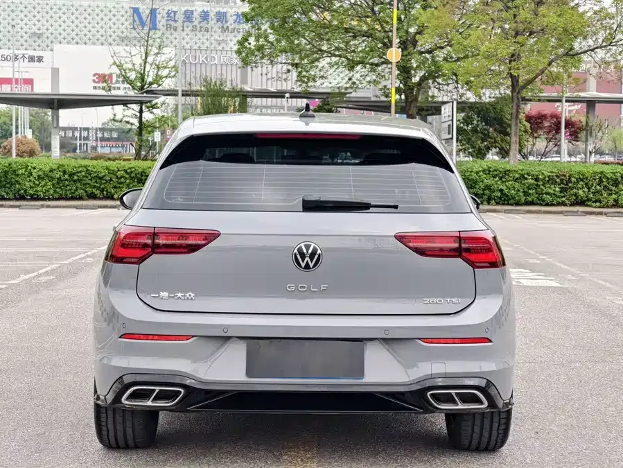 Volkswagen golf Golf 2023 280TSI DSG R-Line Lite 2023 — миниатюра 2